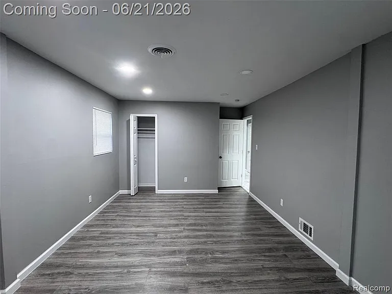 1412 E Goulson Ave — Photo 11