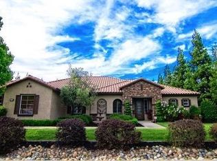 9727 Silvertrail Ln, Elk Grove, CA 95624