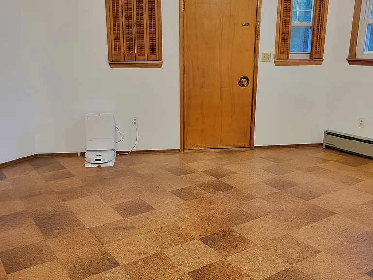 895 River Rd — Photo 8