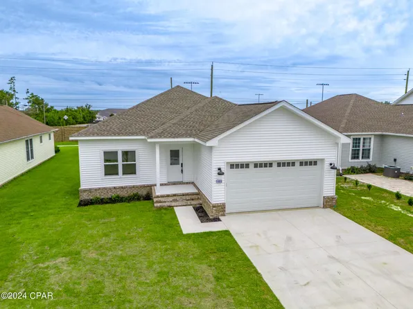 4015 Oak Forest Dr, Panama City, FL 32404