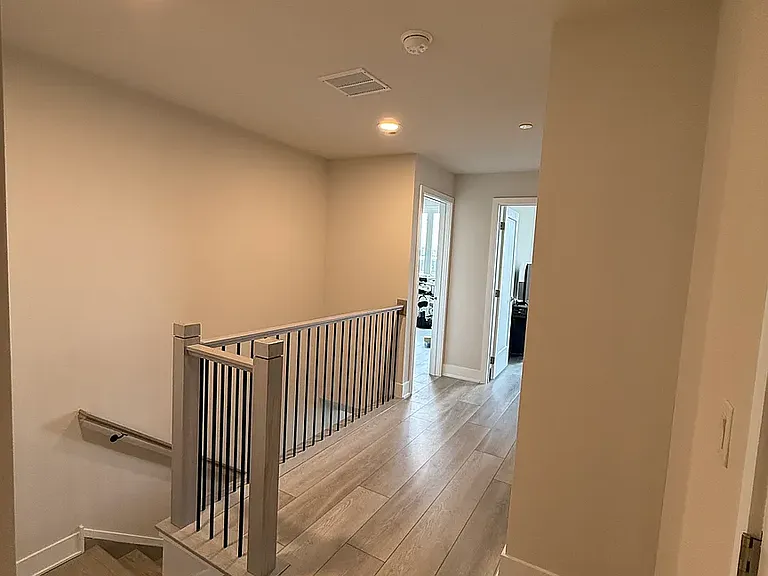 3100 Schirra Ln #120 — Photo 2