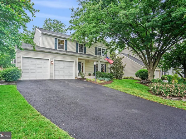 20745 Cross Timber Dr, Ashburn, VA 20147