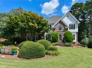 1090 Castle Pointe Ln, Grayson, GA 30017