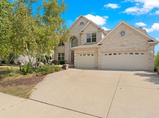 13613 Arborview Blvd, Plainfield, IL 60585