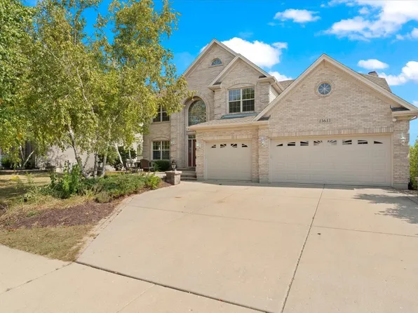 13613 Arborview Blvd, Plainfield, IL 60585