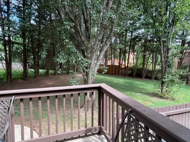 12023 Willingham Dr — Photo 24