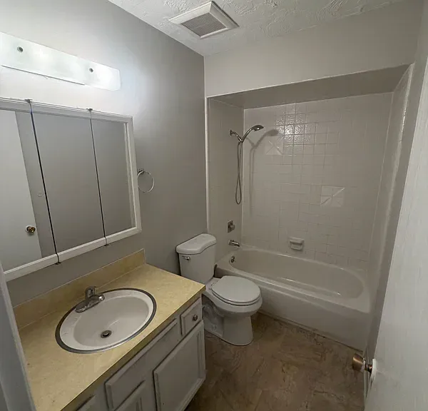 740 Garfield St #1 — Photo 5