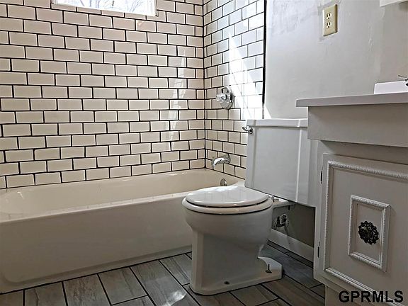 5th image of 6309 Seward St