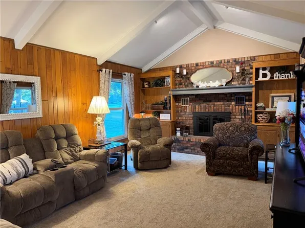 111 Samphill St, Lawson, MO 64062