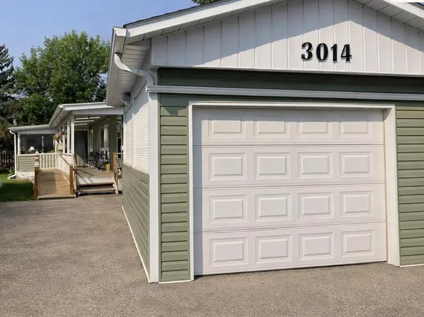 3014 29th St S, Lethbridge, AB T1K 6S7