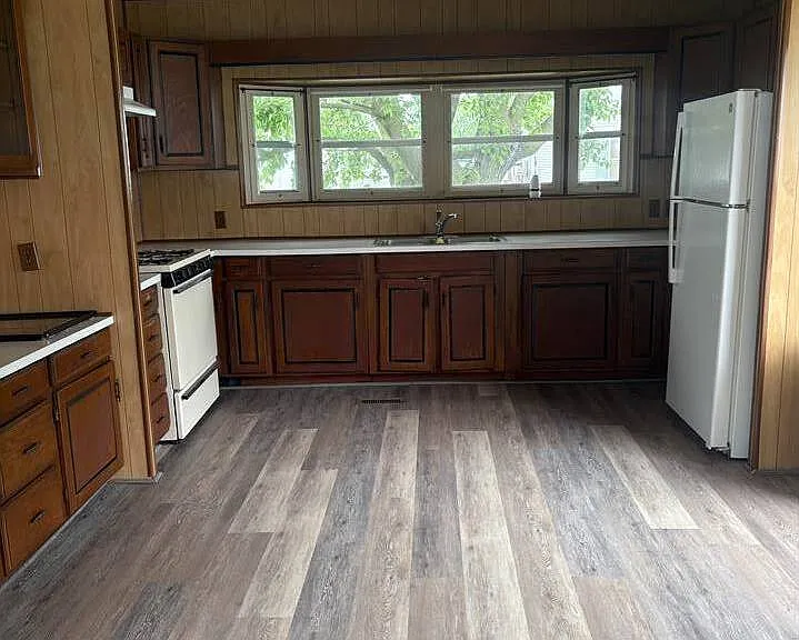 461 W Lytle St #125 — Photo 2