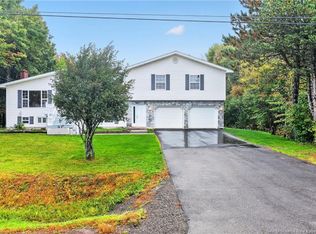 65 Northwood Rd, Moncton, NB E1G 2K8