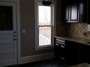 732 Rural St, Aurora, IL 60505