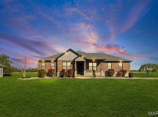 1 Moonlight Ct, Collinsville, IL 62234