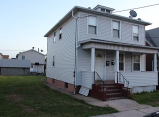 111 Sharot St, Carteret, NJ 07008