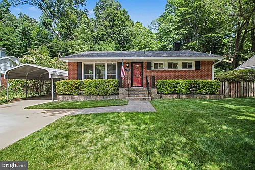 6417 Berkshire Dr Photo 1