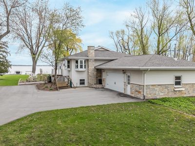 9262 Kumbier Rd, Winneconne, WI, 54986