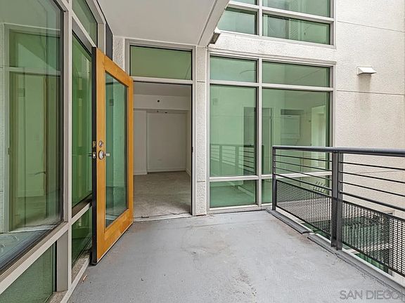 2nd image of 425 W Beech St Unit 204