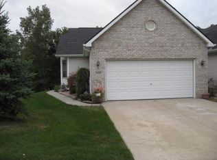 9235 Emily Dr, Davison, MI