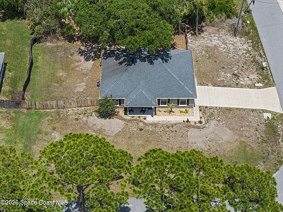 5th image of 6435 Wien Ln