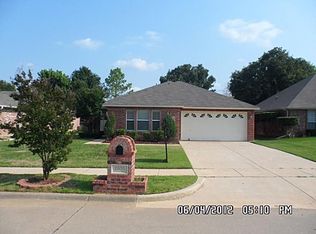 2205 Brazos Dr, Corinth, TX 76210