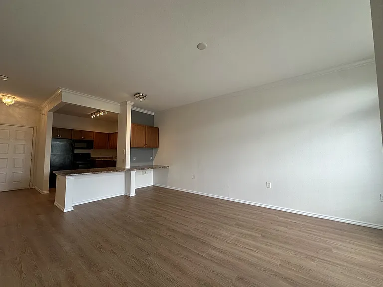 13570 Technology Dr — Photo 6
