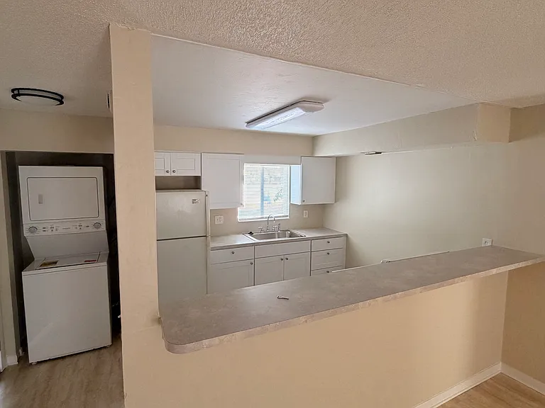 720 100th Ave N #101 — Photo 6
