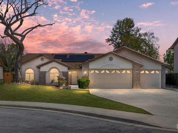 4604 Polo Jump Ct, Bakersfield, CA 93312
