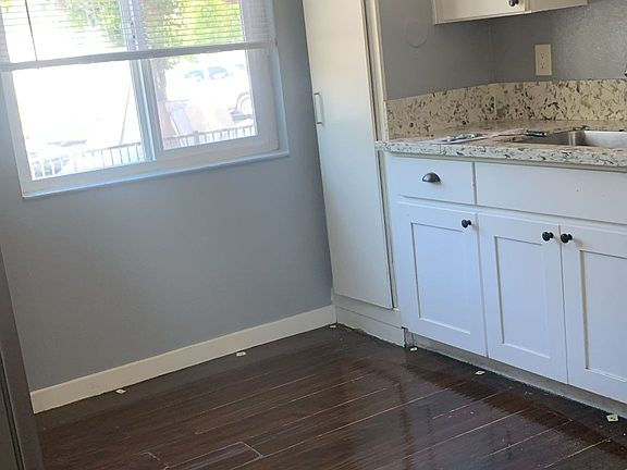 4th image of 832 Jeanne Ave APT 3