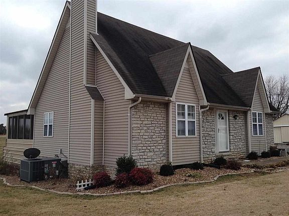 5th image of 79 Collins Ln
