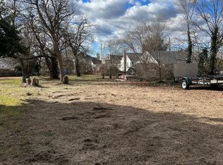 510 Bridgeboro St, Riverside, NJ 08075