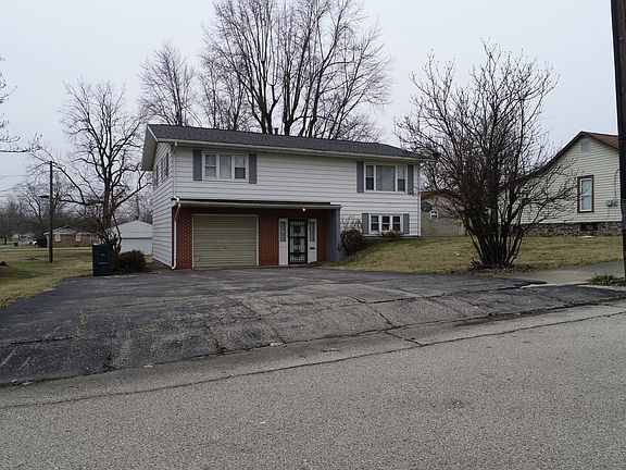 3rd image of 1915 E Highland Ave