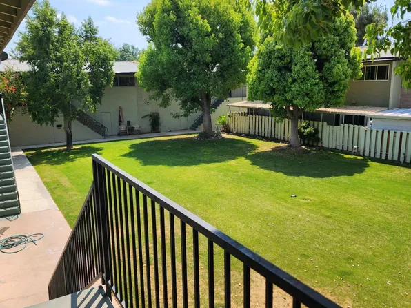 1136 Oleander Ave, Bakersfield, CA 93304