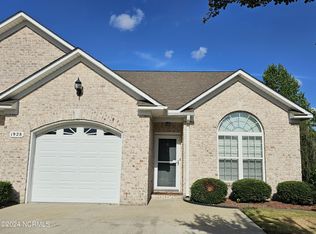 1928 Cambria Dr #B, Greenville, NC 27834