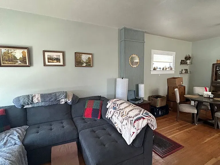 1005 W Park St — Photo 4