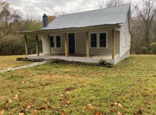 1199 Alvin Dickson Rd, Charlotte, TN 37036