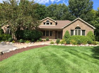 35450 Ash Rd, New Boston, MI 48164