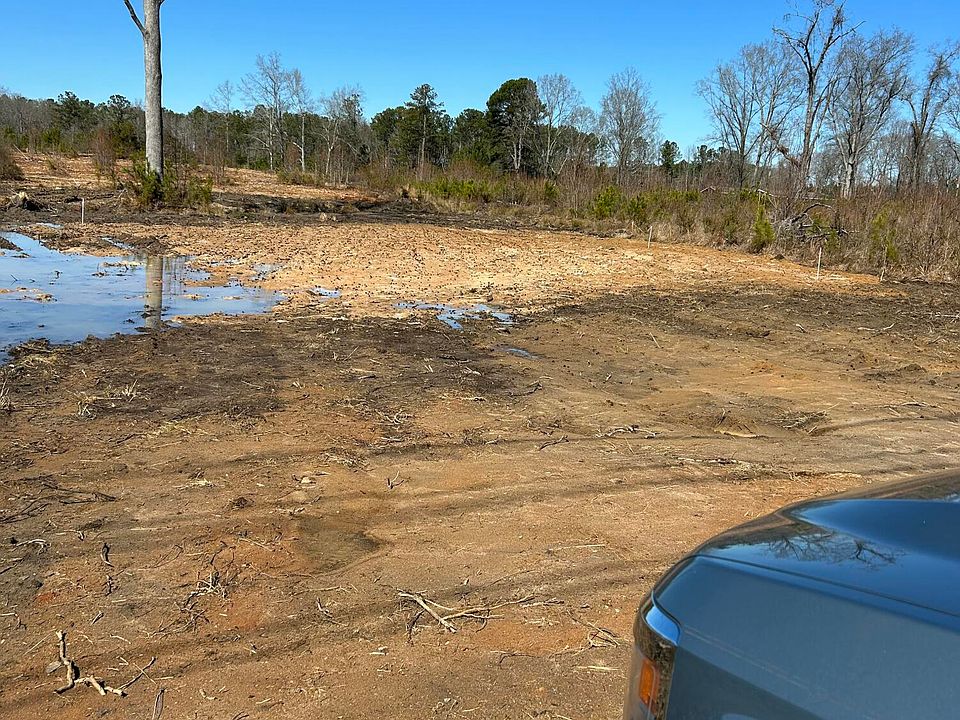 2nd image of 6425 Dinkins Mill Rd