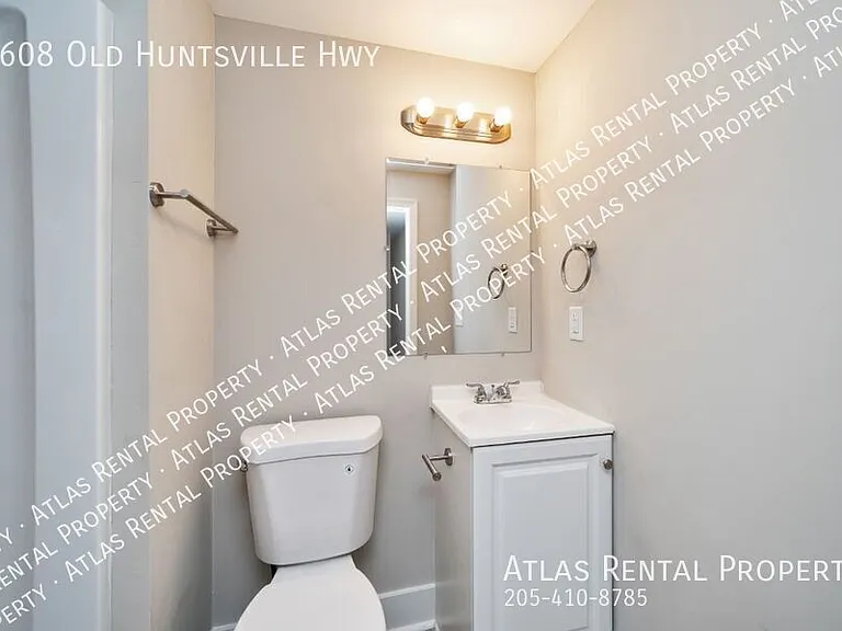 1608 Old Huntsville Hwy NW — Photo 18