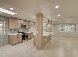 1443 S Park Ln, Tucson, AZ 85710