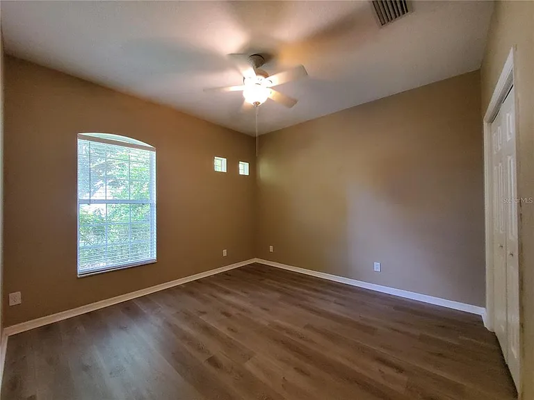 644 Chesney Dr — Photo 10