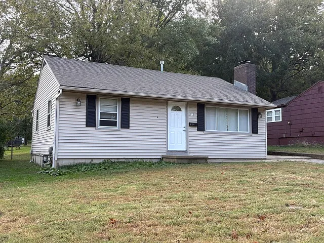 915 E South Ave