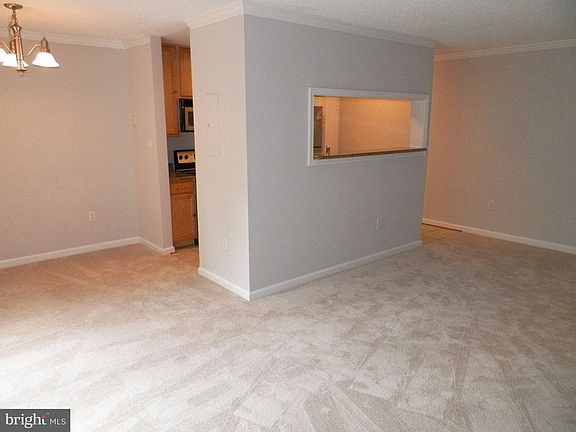 2nd image of 15574 Horseshoe Ln