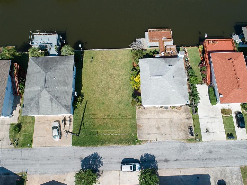 1st image of 599 Warsaw Dr