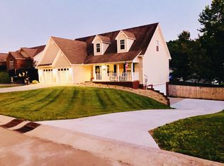 1297 Brookfield Dr, Morristown, TN 37814