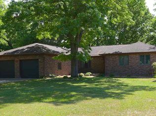 778 Bellflower Dr, Brooklyn, MI