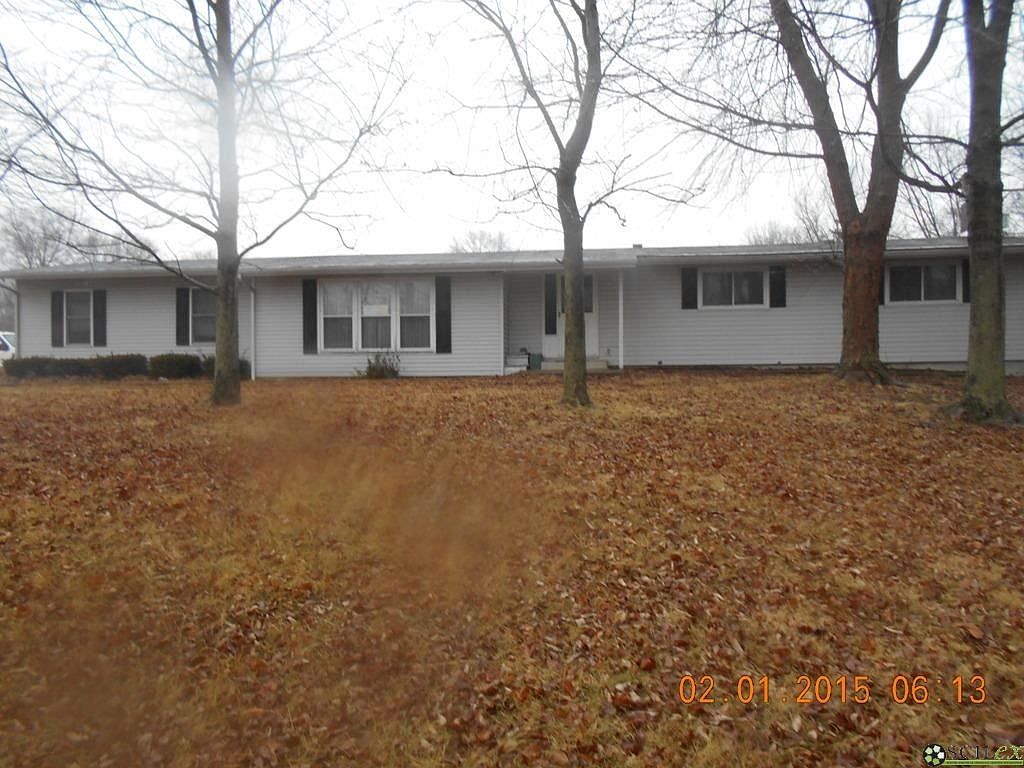 527 Mutton Creek Dr, Seymour, IN 47274 Zillow