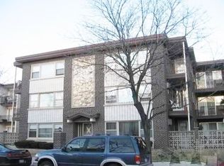 3009 Paris Ave APT 101, River Grove, IL 60171