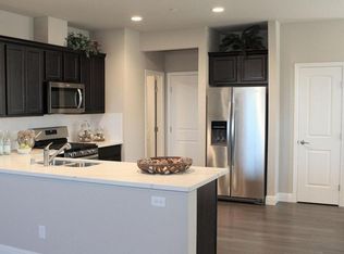 863 Congaree Ln, Redding, CA 96001