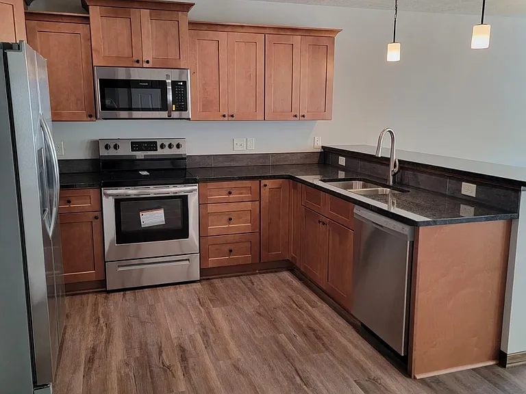 865 Desert Vista Dr — Photo 2